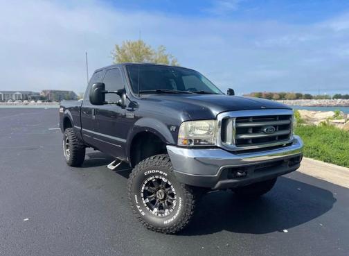 Blue 1999 Ford F-250 XLT SuperCab Super Duty