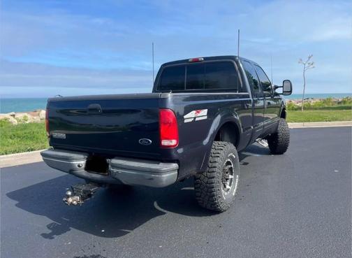 Blue 1999 Ford F-250 XLT SuperCab Super Duty