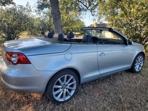 Silver 2007 Volkswagen Eos 2.0T