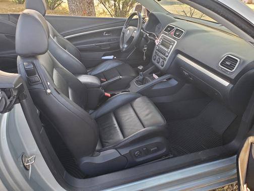 Silver 2007 Volkswagen Eos 2.0T