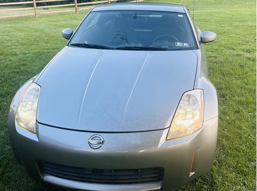 Silver 2003 Nissan 350Z Enthusiast