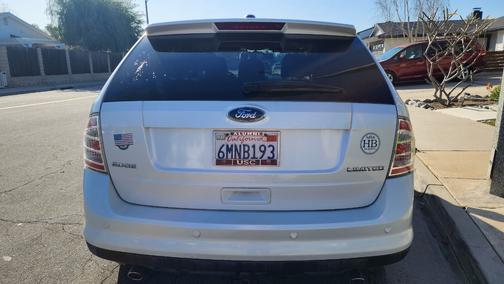 White 2010 Ford Edge Limited