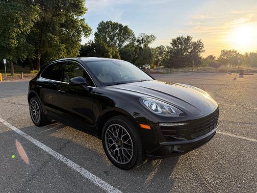 Black 2017 Porsche Macan Macan S