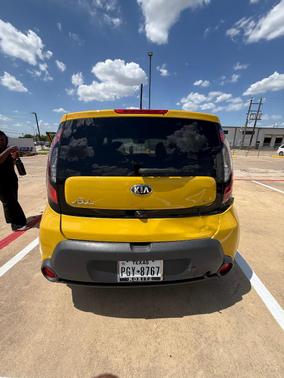 Yellow 2015 Kia Soul +