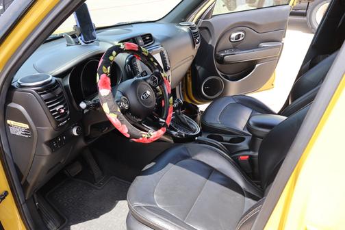 Yellow 2015 Kia Soul +