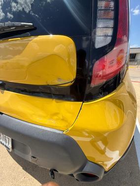 Yellow 2015 Kia Soul +