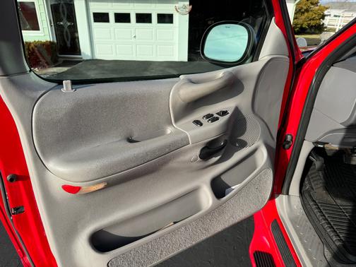 1998 Ford F-150 Lariat