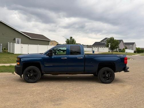 Blue 2016 Chevrolet Silverado 2500 WT