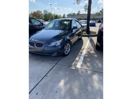 2010 BMW 528 i