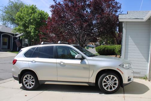 Gold 2014 BMW X5 xDrive35d