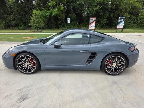 Blue 2017 Porsche 718 Cayman 718 Cayman S
