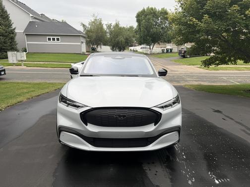 White 2022 Ford Mustang Mach-E Premium