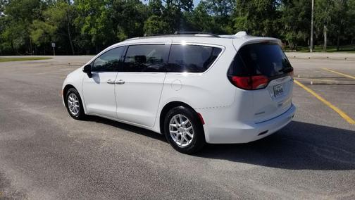 White 2020 Chrysler Voyager LXI