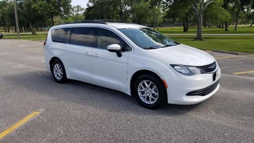 White 2020 Chrysler Voyager LXI