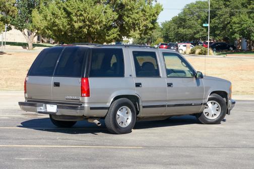 1999 Chevrolet Tahoe LS