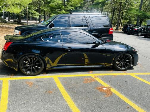 2008 INFINITI G37 Sport
