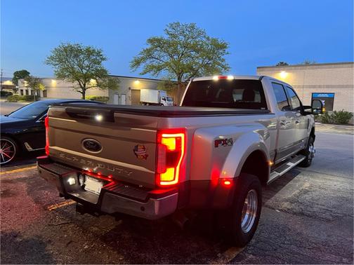 Gold 2017 Ford F-350 Lariat