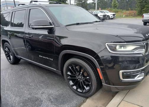 Black 2022 Jeep Wagoneer Series III
