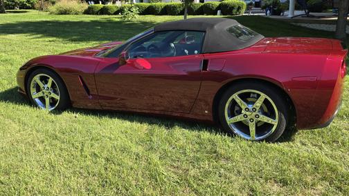 Red 2007 Chevrolet Corvette Base