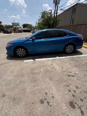 Blue 2019 Toyota Camry LE