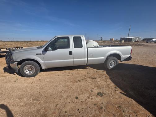 2004 Ford F-250 XL SuperCab Super Duty