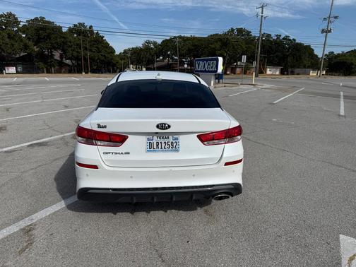 White 2019 Kia Optima LX