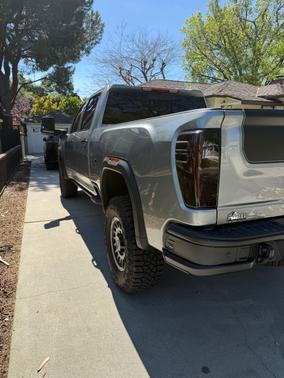 2025 GMC Sierra 2500 AT4X