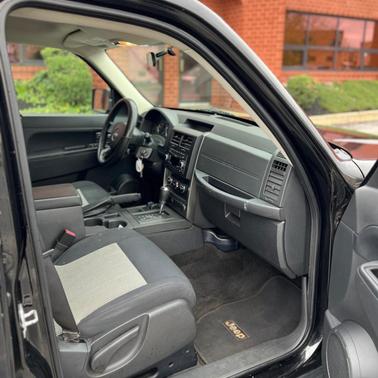 2010 Jeep Liberty Sport