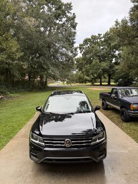 Black 2021 Volkswagen Tiguan 2.0T SEL