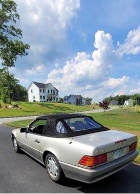Gold 1994 Mercedes-Benz SL-Class SL320 Roadster