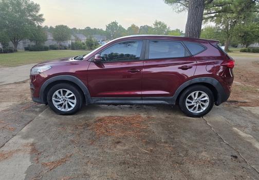 Purple 2016 Hyundai TUCSON SE