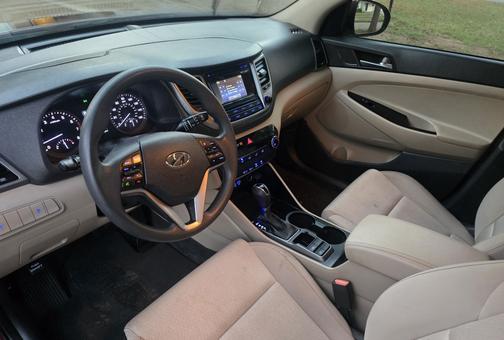 Purple 2016 Hyundai TUCSON SE