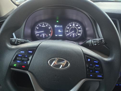 Purple 2016 Hyundai TUCSON SE
