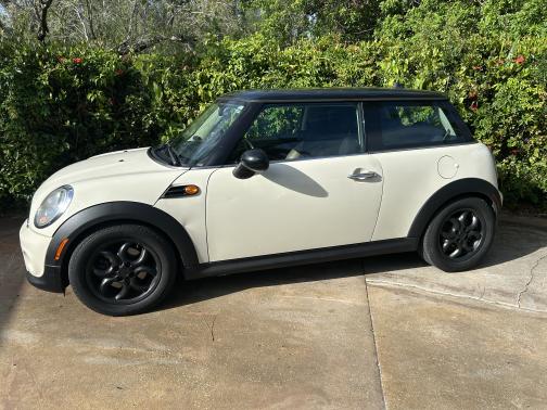 2011 MINI Cooper Base