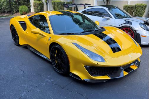 2020 Ferrari 488 Pista Base