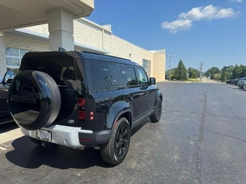 Black 2023 Land Rover Defender SE