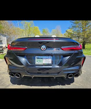 2022 BMW M8 Competition