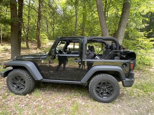 2017 Jeep Wrangler Willys Wheeler
