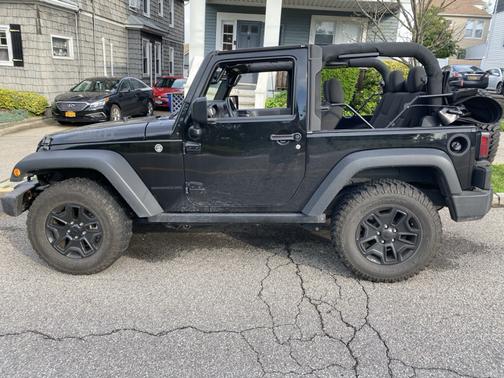 2017 Jeep Wrangler Willys Wheeler