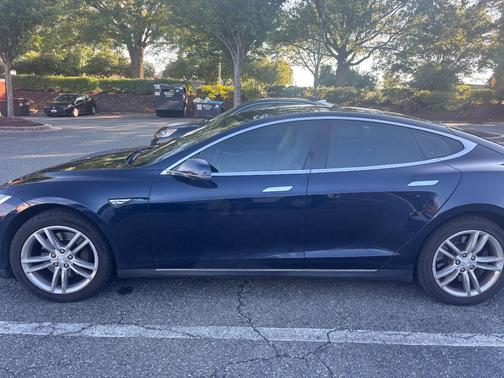 Blue 2013 Tesla Model S Performance