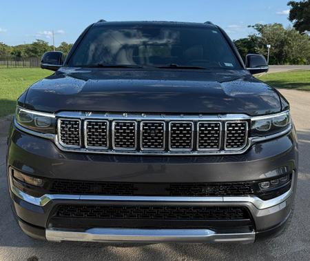 Gray 2023 Jeep Grand Wagoneer Series II