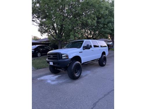 2000 Ford Excursion Limited 4WD