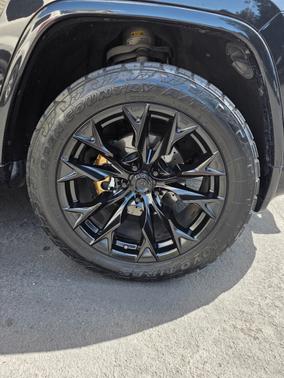 Black 2015 Jeep Grand Cherokee Overland