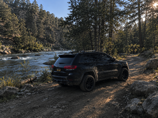 Black 2015 Jeep Grand Cherokee Overland