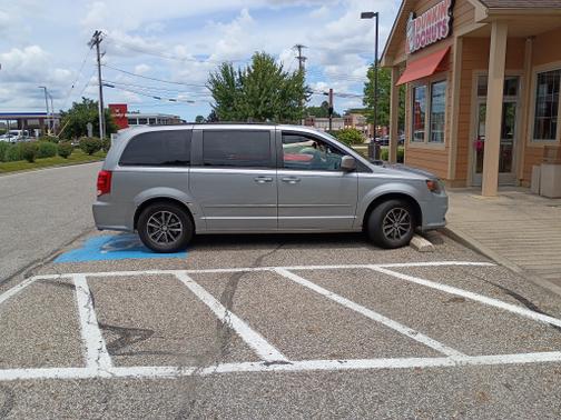 Gray 2016 Dodge Grand Caravan R/T