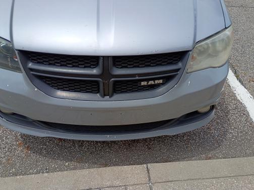 Gray 2016 Dodge Grand Caravan R/T