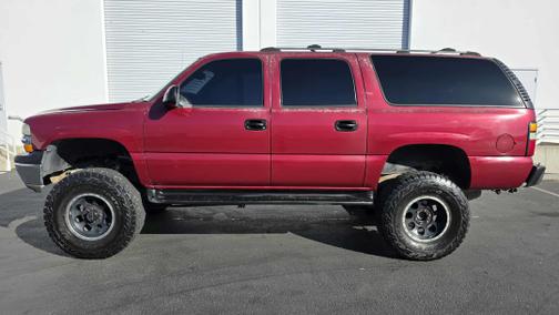 2004 Chevrolet Suburban 1500 LS