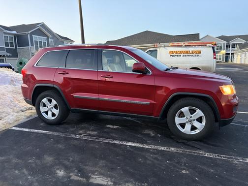 2011 Jeep Grand Cherokee Laredo