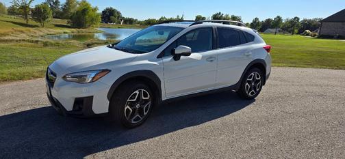 White 2018 Subaru Crosstrek 2.0i Limited
