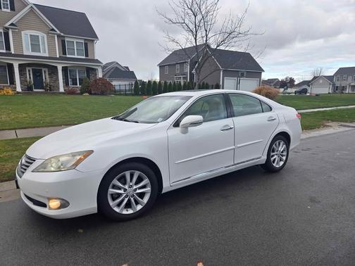 2011 Lexus ES 350 Base